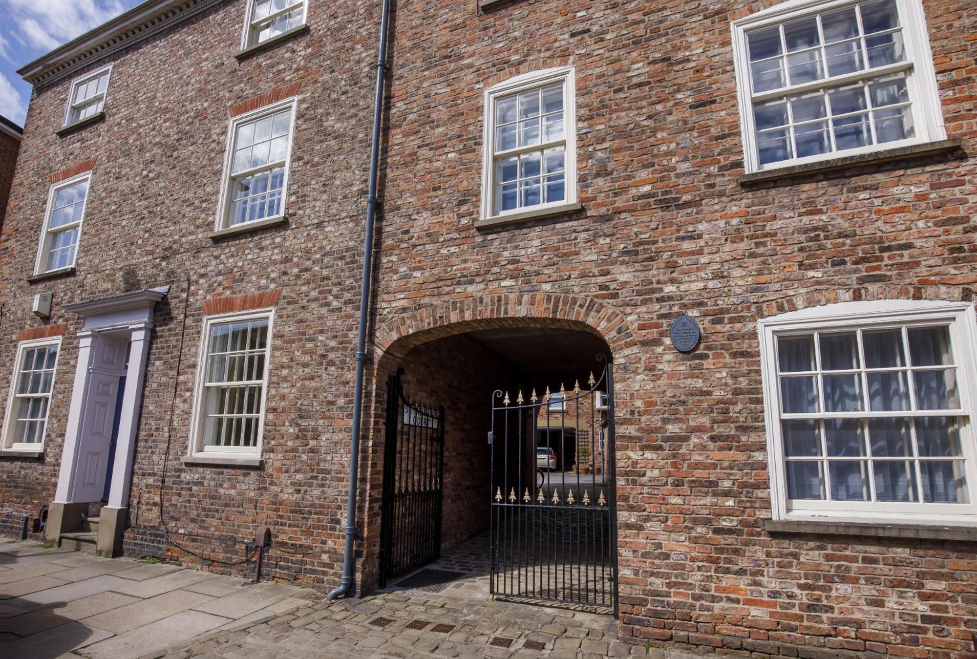 Villa St Wilfrid'S Court à York Extérieur photo